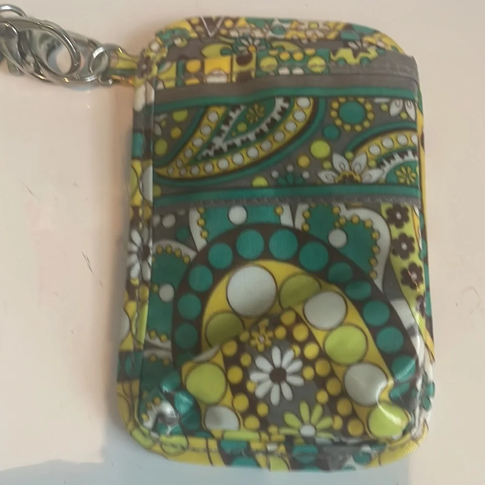 Vera Bradley Lemon parfait cell phone wristlet Retired nwots vinyl all weather